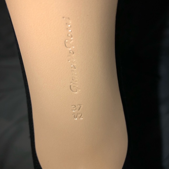 GIANVITO ROSSI FRAYED OPEN TOE HEELS - Picture 8 of 8